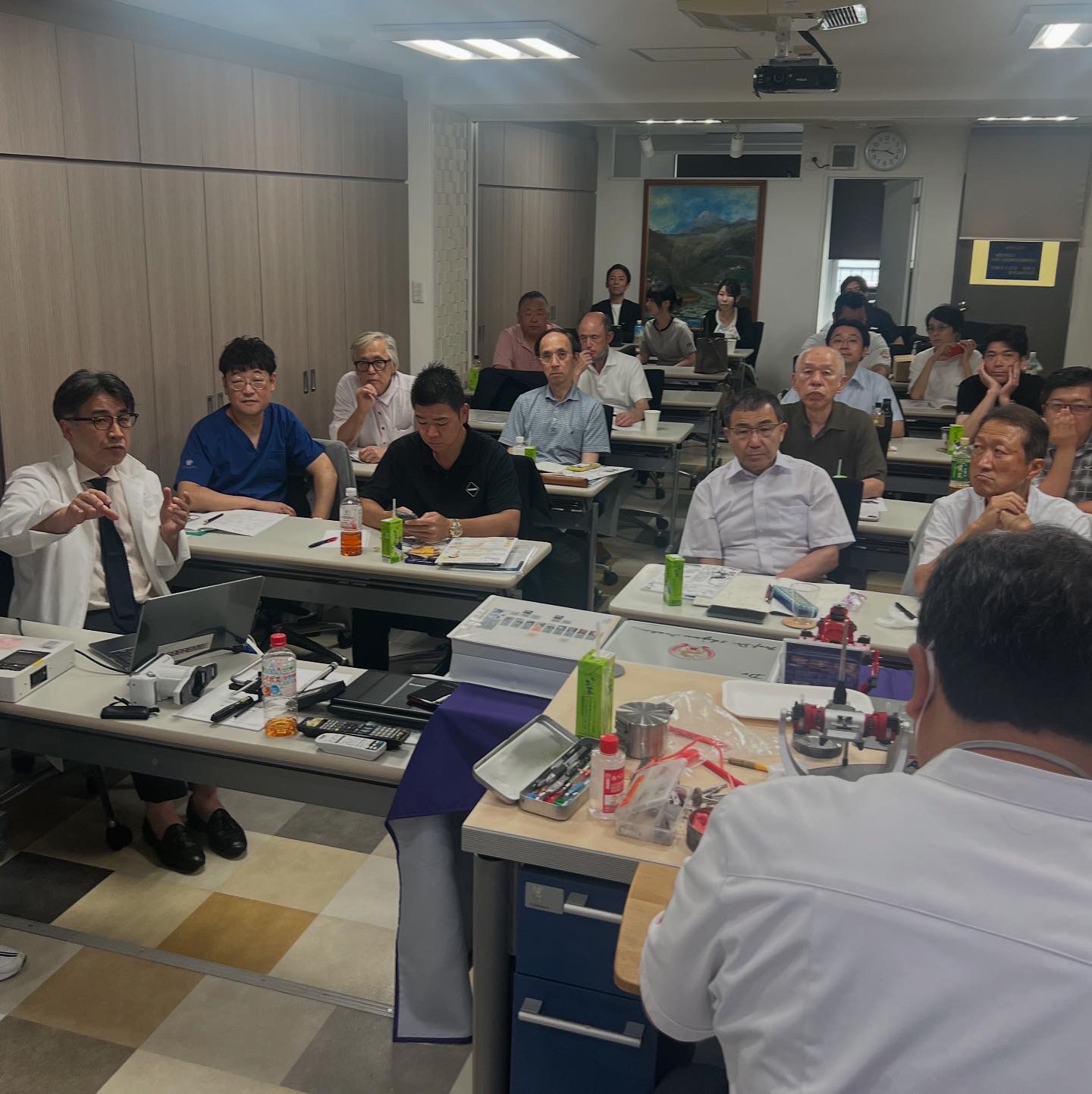 総義歯ライブ実習の様子2